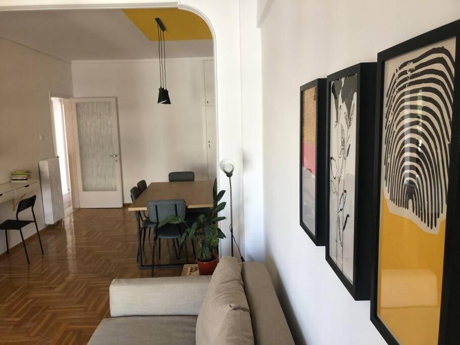2 Mon-keys Apartment Thessaloniki