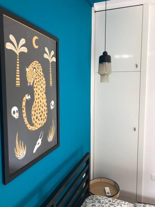 2 Mon-keys Apartment